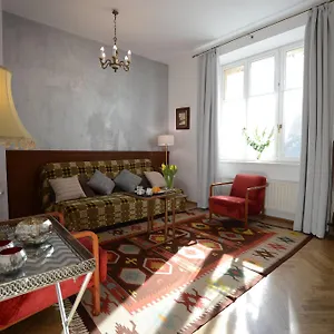 Aparthotel Crystal Old Town