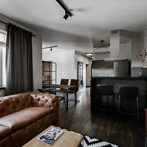 Aparthotel Too-good